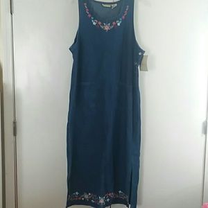 NWT EXPRESSIONS XL DRESS